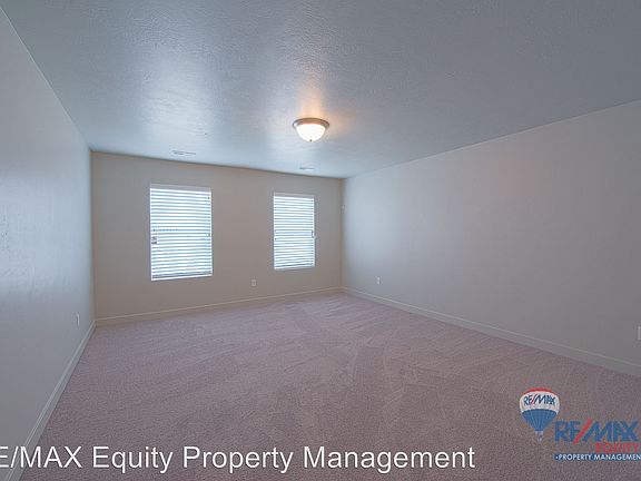 2nd image of 14346 S Cobden Ct