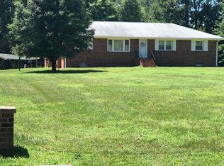 5730 Burnett Dr, Chesterfield, VA 23832