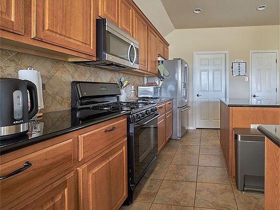 5th image of 19304 Sea Island Dr