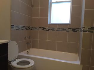 5729 S Green St #2ND, Chicago, IL 60621