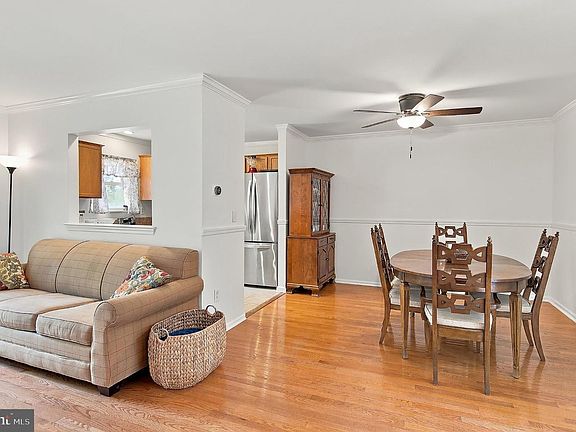 4th image of 46 Vincent Ct