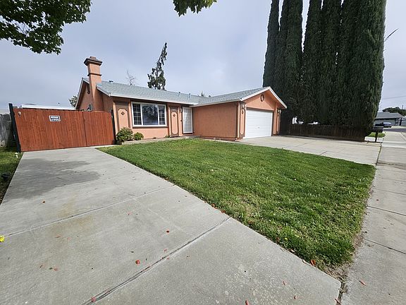 2nd image of 547 San Gabriel Ct