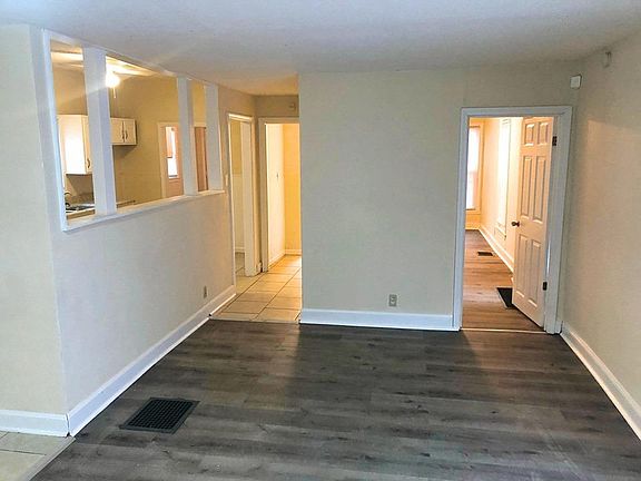 3rd image of 551 S Brookside Ave APT A