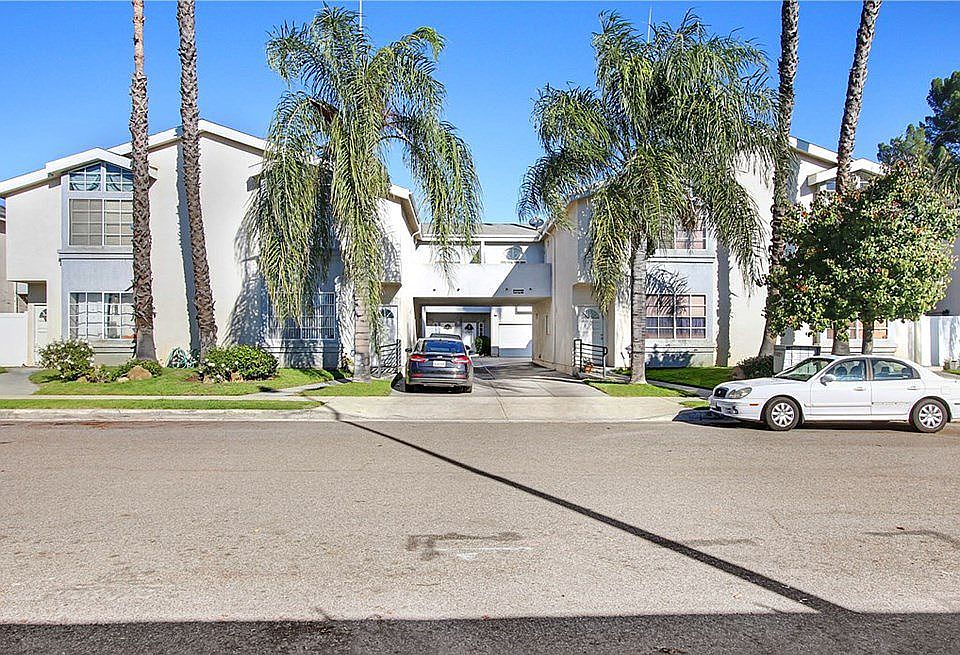 Street View of townhome