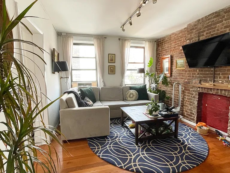 312 W 20th St #6A — Photo 15