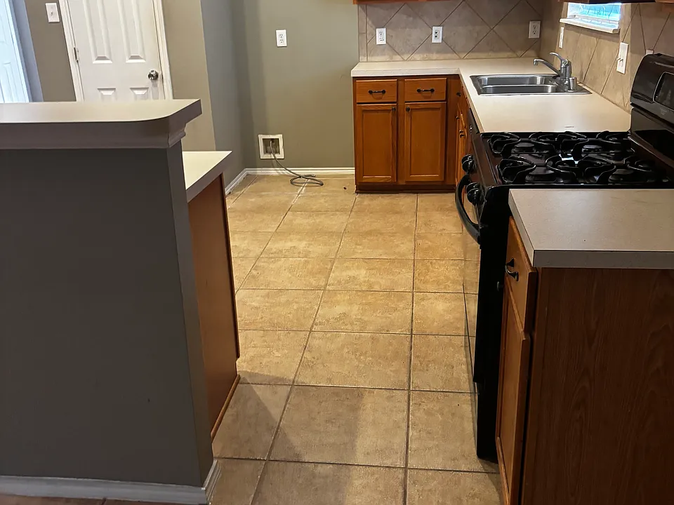 312 Cypress Ct