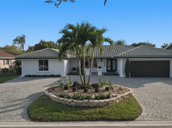 11408 NW 20th Dr, Coral Springs, FL 33071