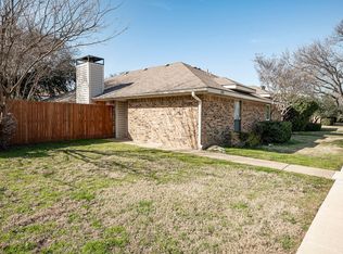 2308 Carol Good Ln, Carrollton, TX 75006