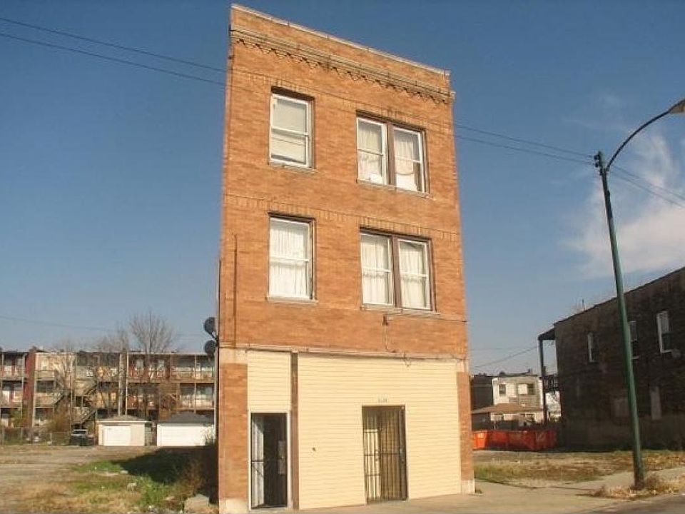 1st image of 3134 W 5th Ave