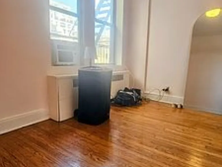 205 E 73rd St #10 — Photo 6