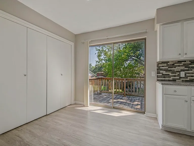 1202 Vinyard Ct #B — Photo 2