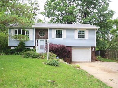 5816 Deer Trl, Godfrey, IL, 62035