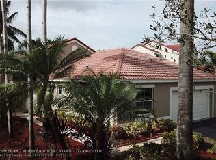 695 Sand Creek Cir, Weston, FL 33327