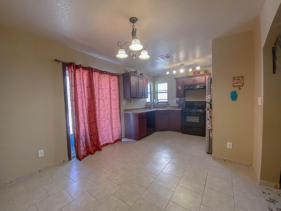 5th image of 11657 Mocha Dune Dr