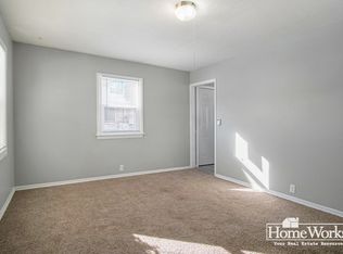 1709 Pulaski St, South Bend, IN 46613