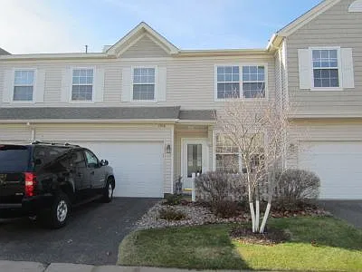 1906 Bluestem Ln