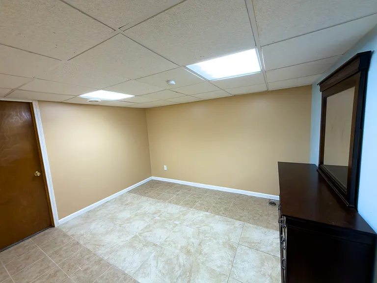 21233 Fairview Dr — Photo 39