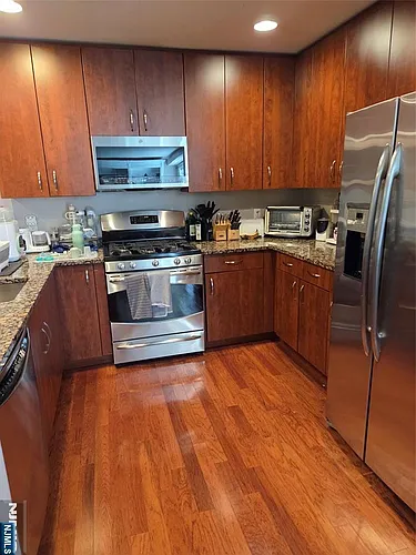 48 S Park St #711X Photo 1