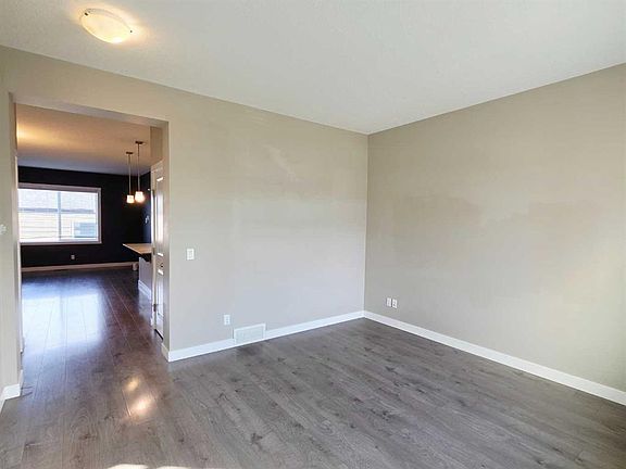 3rd image of 1632 W Cornerstone Blvd NE