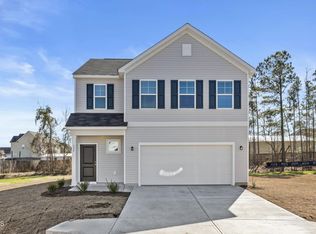 602 S Squires Run Ln, Richlands, NC 28574