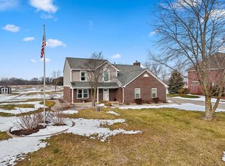 6644 W Cross Trl, New Palestine, IN 46163