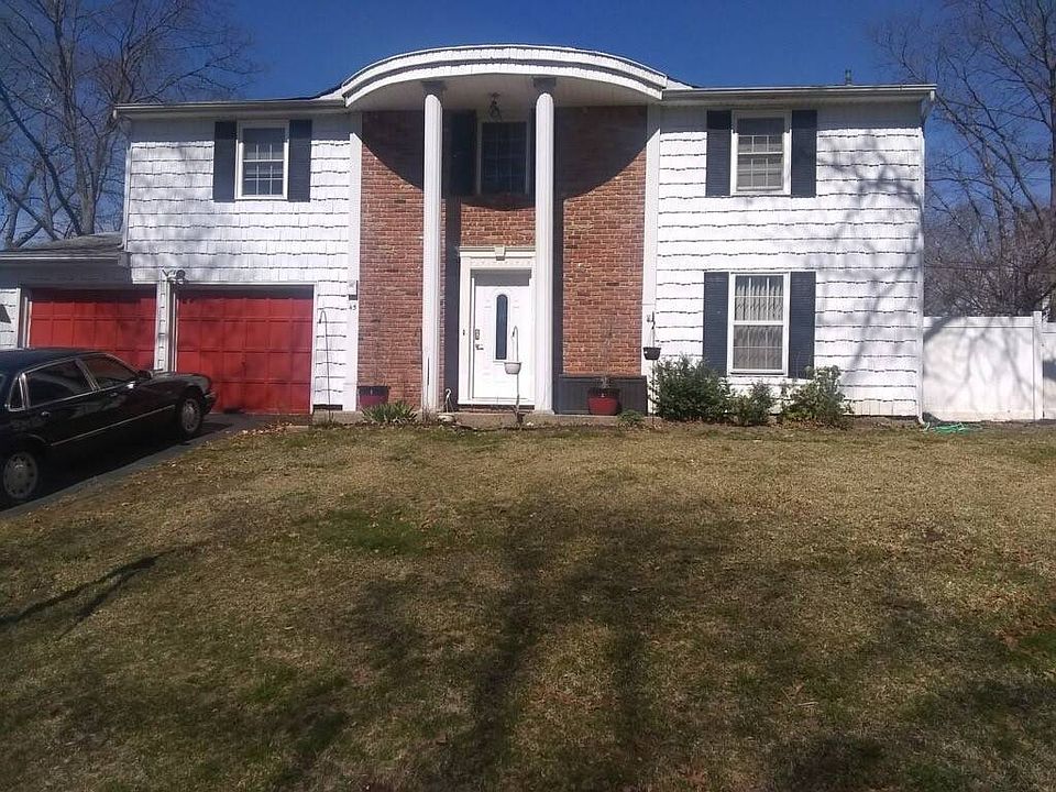 1st image of 45 Hewes St