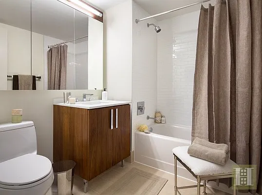 Rented by Halstead Real Estate | media 48