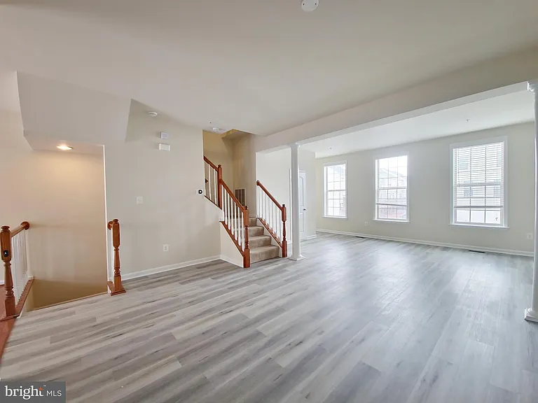 4705 Verdana Loop — Photo 5