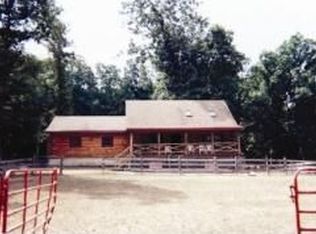 77 Bull Run Rd, Glen Gardner, NJ 08826