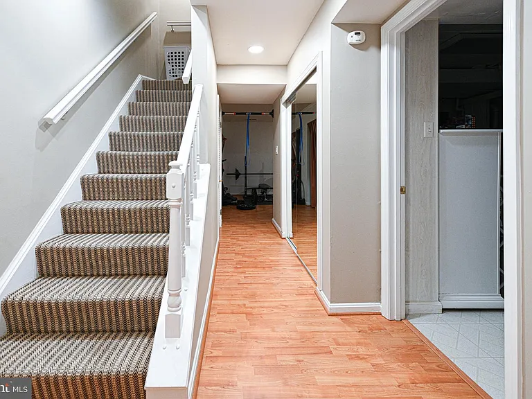 7377 Montcalm Dr — Photo 25