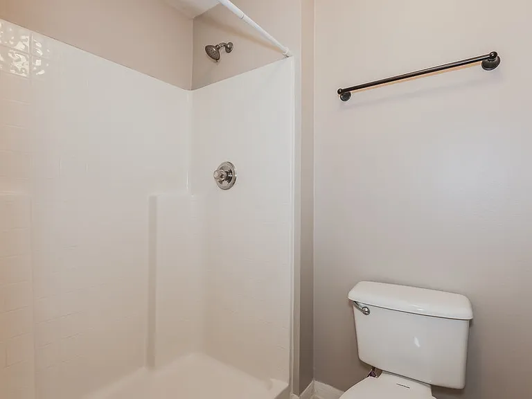 5919 Lake Front Dr — Photo 10