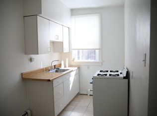 1107 Chartiers Ave, Mc Kees Rocks, PA 15136