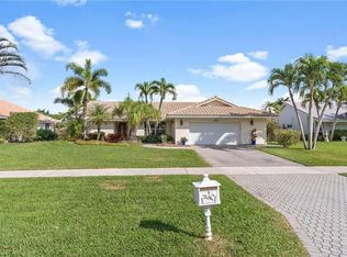 2445 Deer Creek Lakes Dr, Deerfield Beach, FL 33442