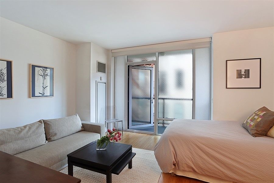1st image of 350 W 53rd St APT 5I
