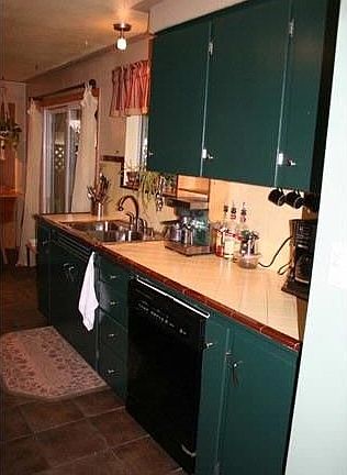 5th image of 2503 Mt View Ave W
