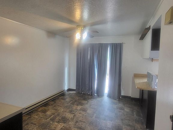 5th image of 120 E Davis St