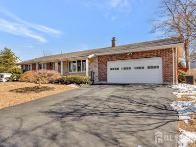 450 Dorn Ave, Middlesex, NJ, 08846