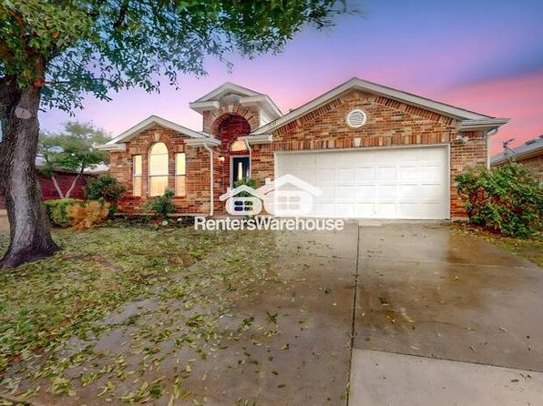 3304 Kingsbrook Dr