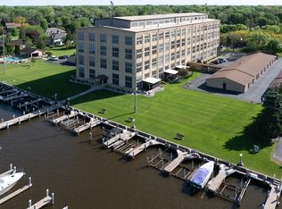 1545 Arboretum Dr APT 315, Oshkosh, WI