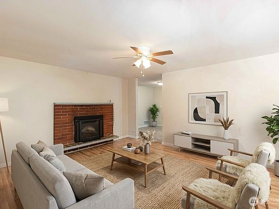 5th image of 9020 Wyvern Drive SE