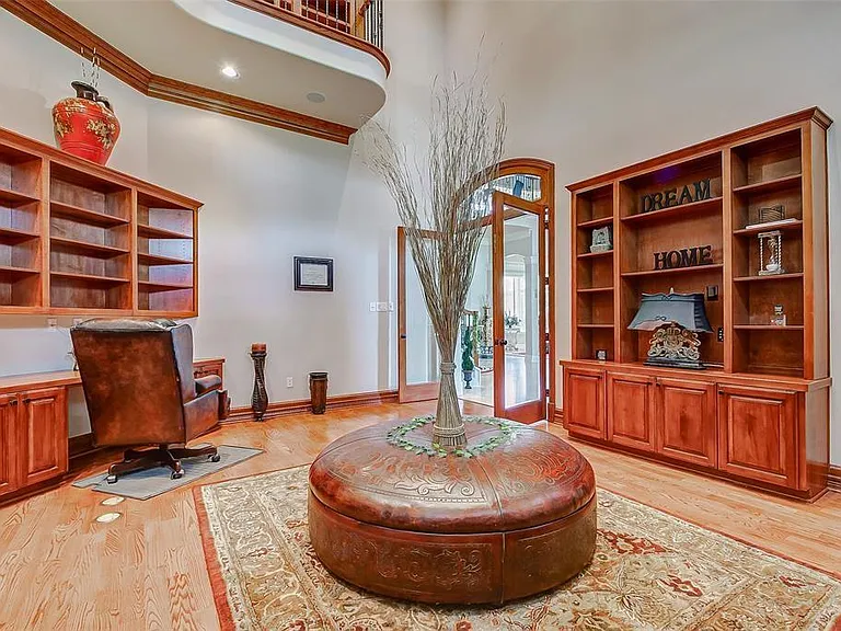 33202 W Haddon Ct — Photo 7