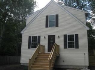 15 Morrison Rd, Raymond, NH 03077