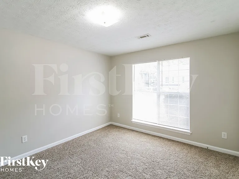 6137 Harvard Ct — Photo 14
