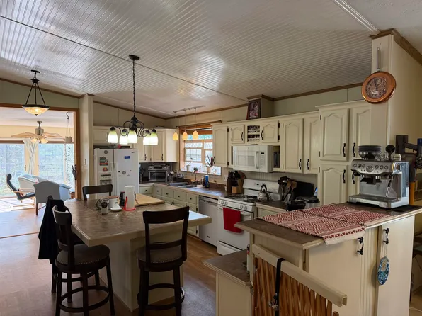 195 Lenny Rd, Potsdam, NY 13676