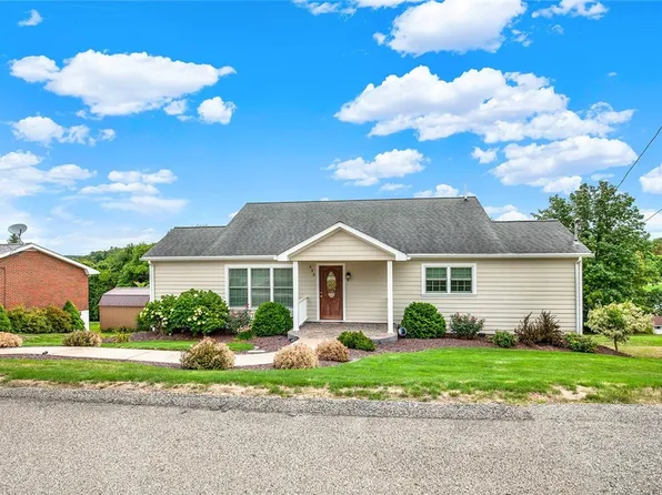 435 Belrose Dr, Belle Vernon, PA 15012