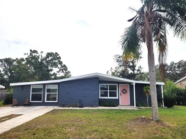 3040 Hatton St, Sarasota, FL 34237