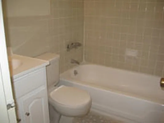 Rented by DSA Realty | media 23