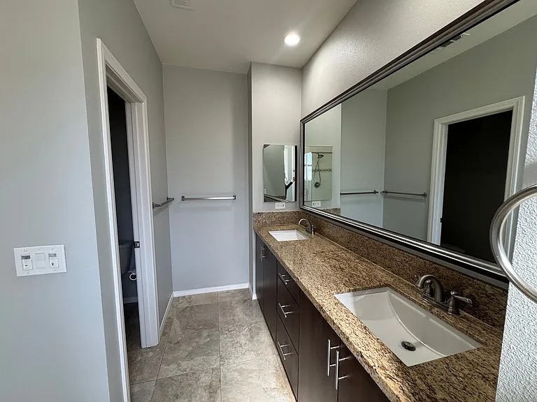 345 Dahlia Way — Photo 14