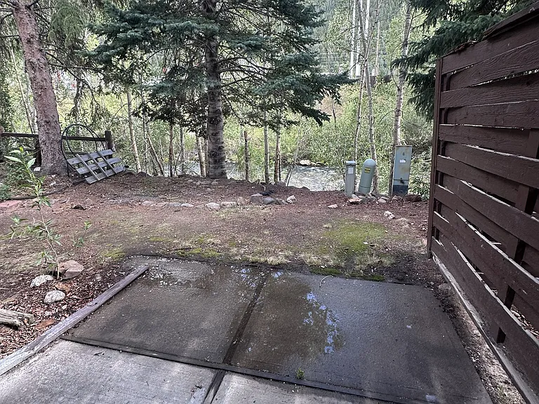 2805 Riverside Dr #1 — Photo 2