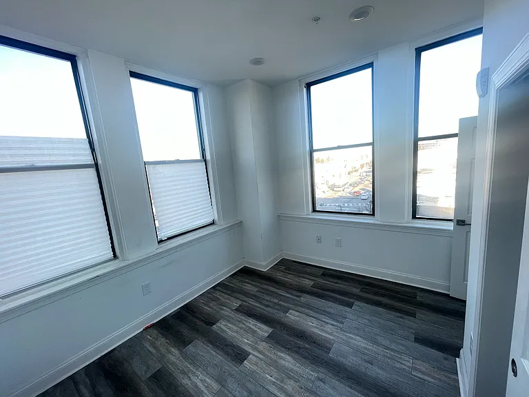 6800 Market Residential — Photo 22